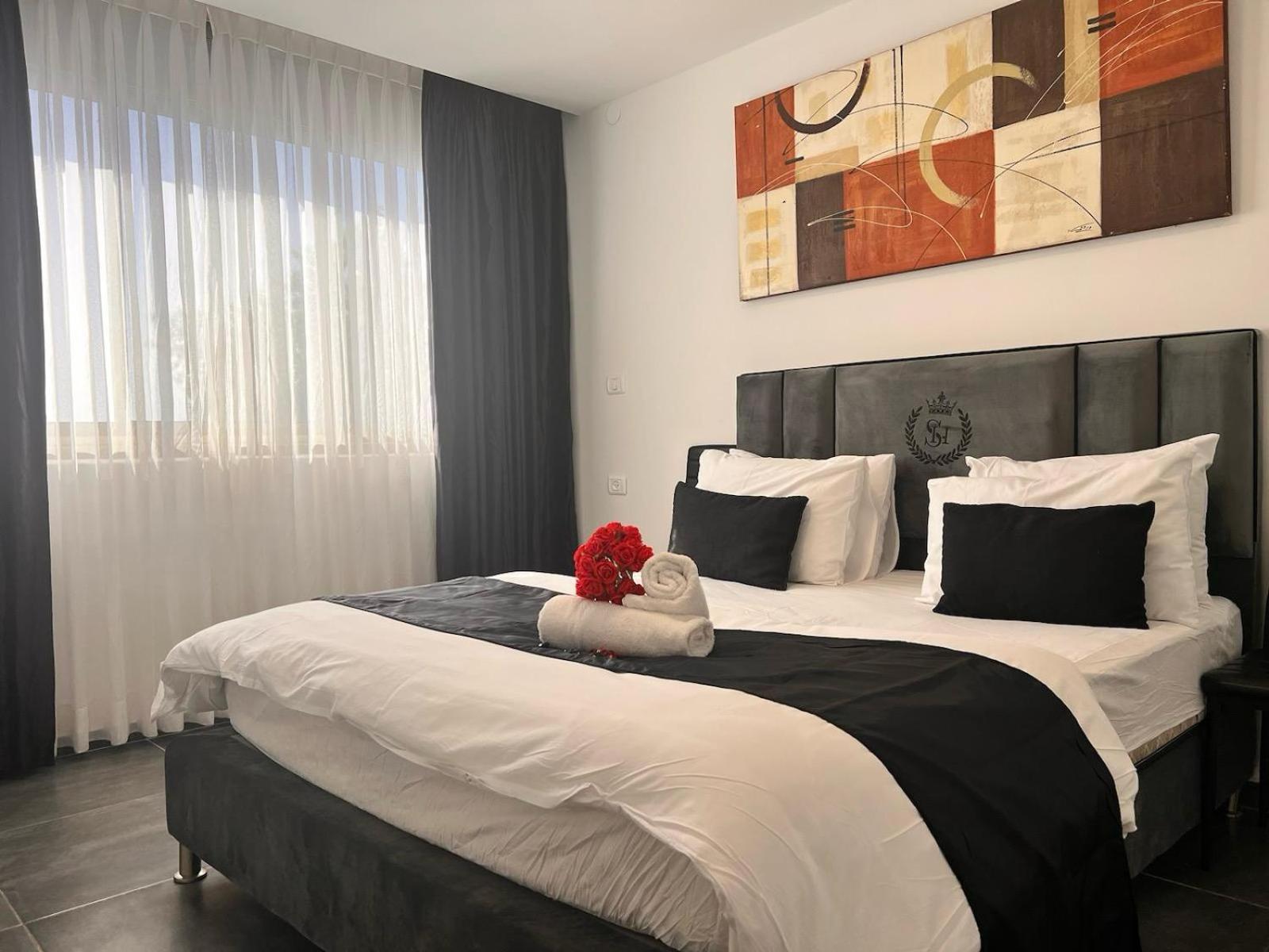 Elis Boutique Hotel Bat Yam Eksteriør billede
