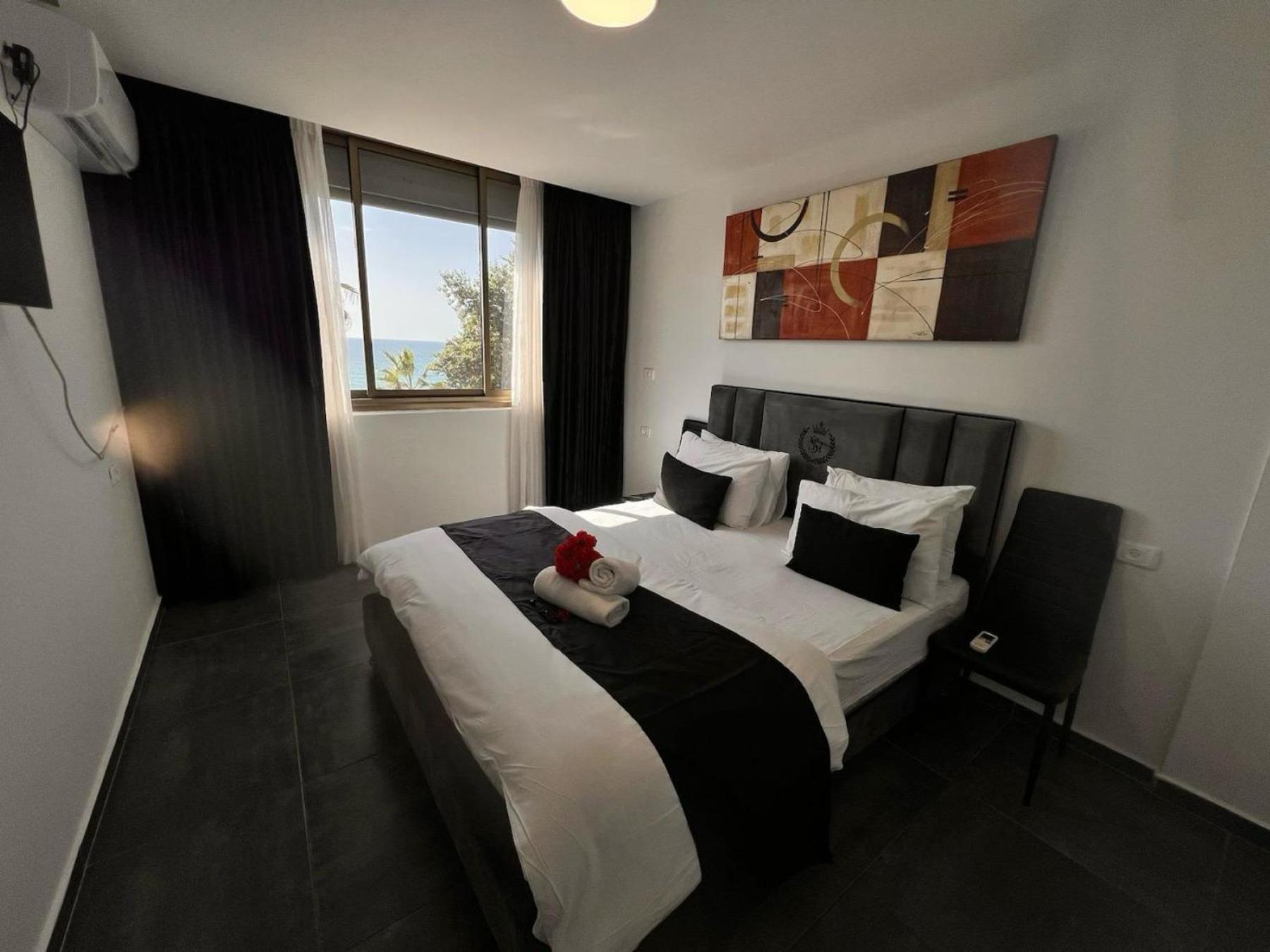 Elis Boutique Hotel Bat Yam Eksteriør billede