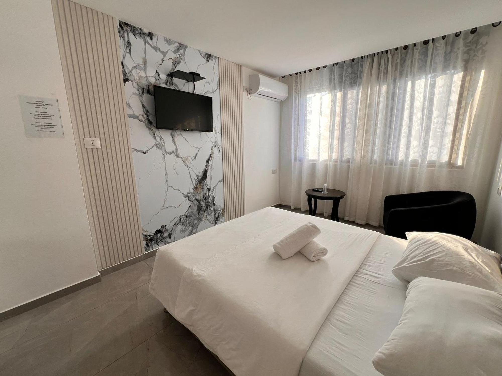 Elis Boutique Hotel Bat Yam Eksteriør billede