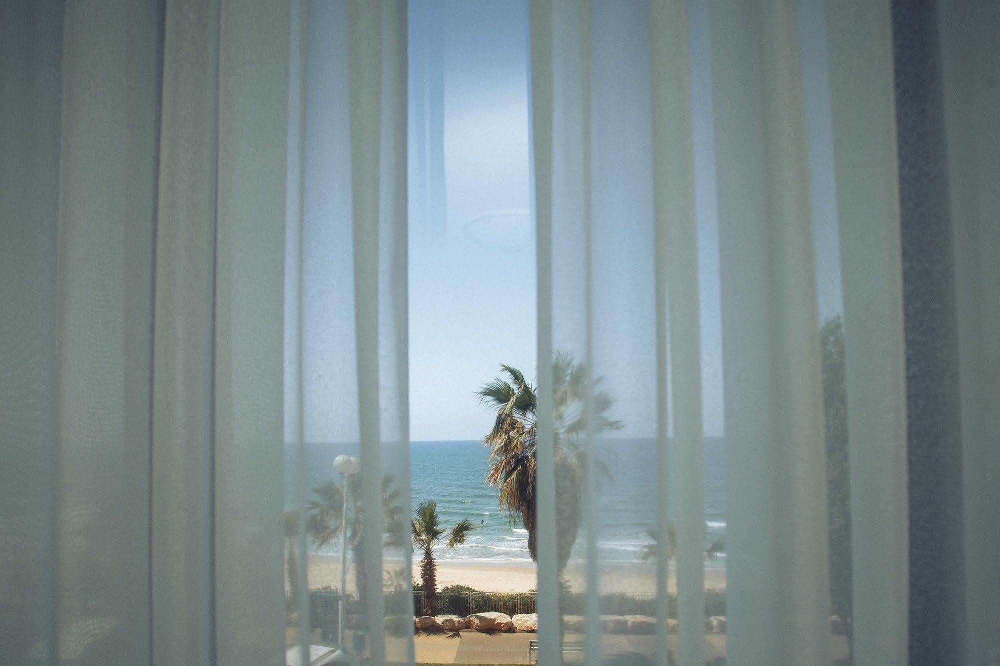 Elis Boutique Hotel Bat Yam Eksteriør billede
